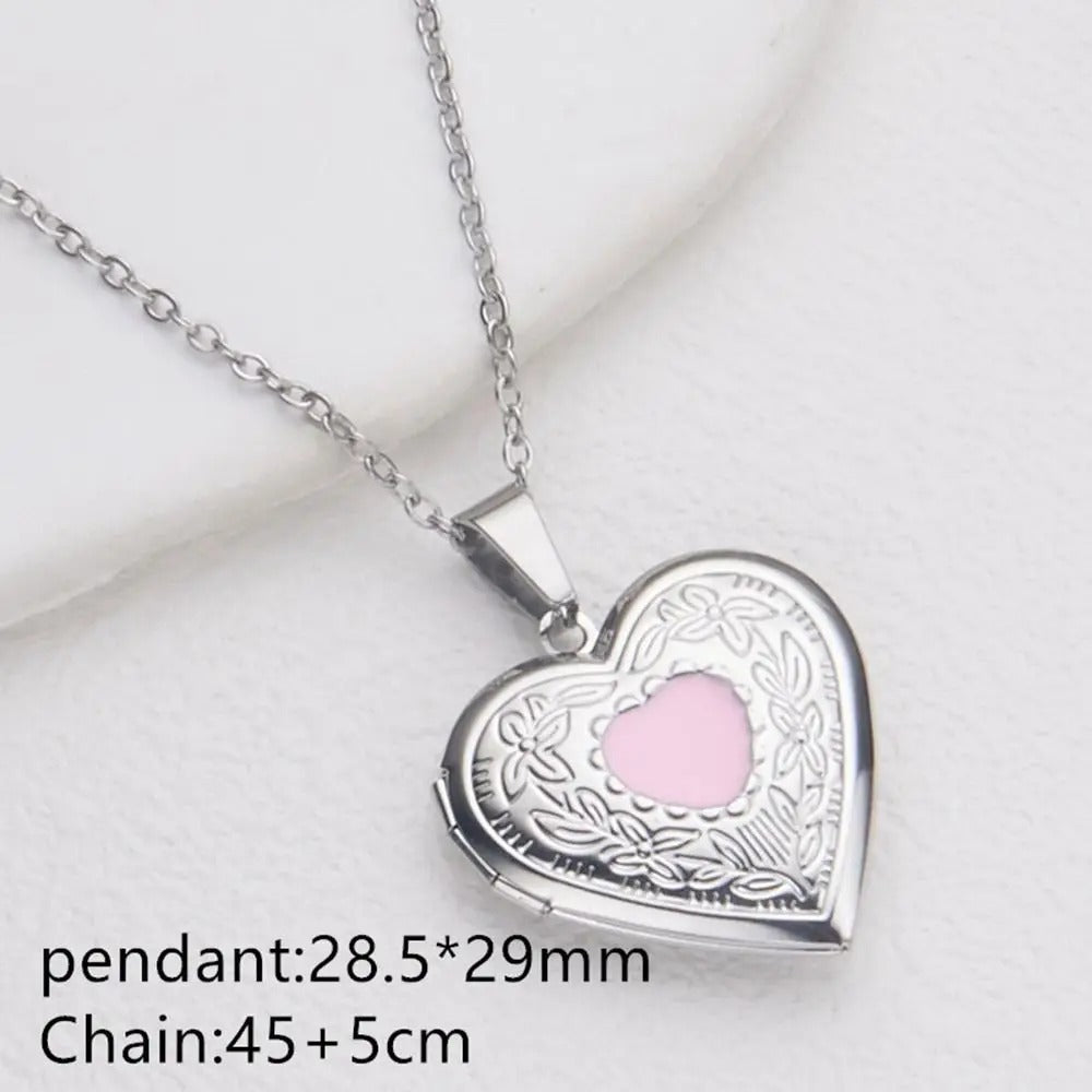 ❤️📸 Openable Heart Photo Locket Necklace – DIY Gift